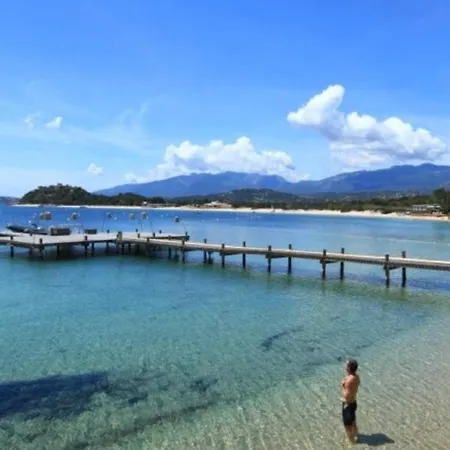 Face A La Grande Plage De Cala Rossa 아파트
